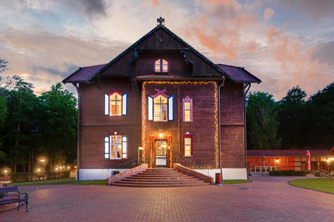 Jagdschloss Waldsee Hotel&Ferienpark Buitenkant foto