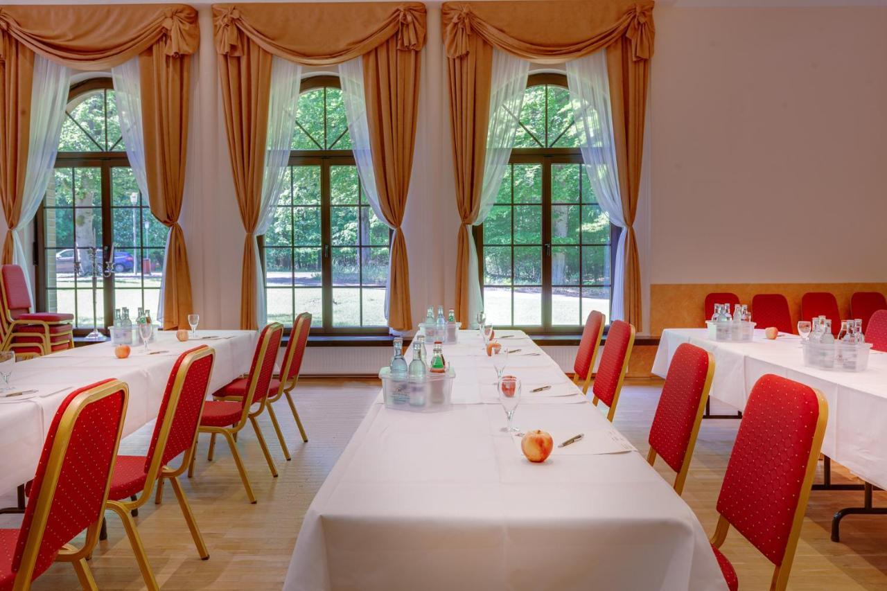 Jagdschloss Waldsee Hotel&Ferienpark Buitenkant foto