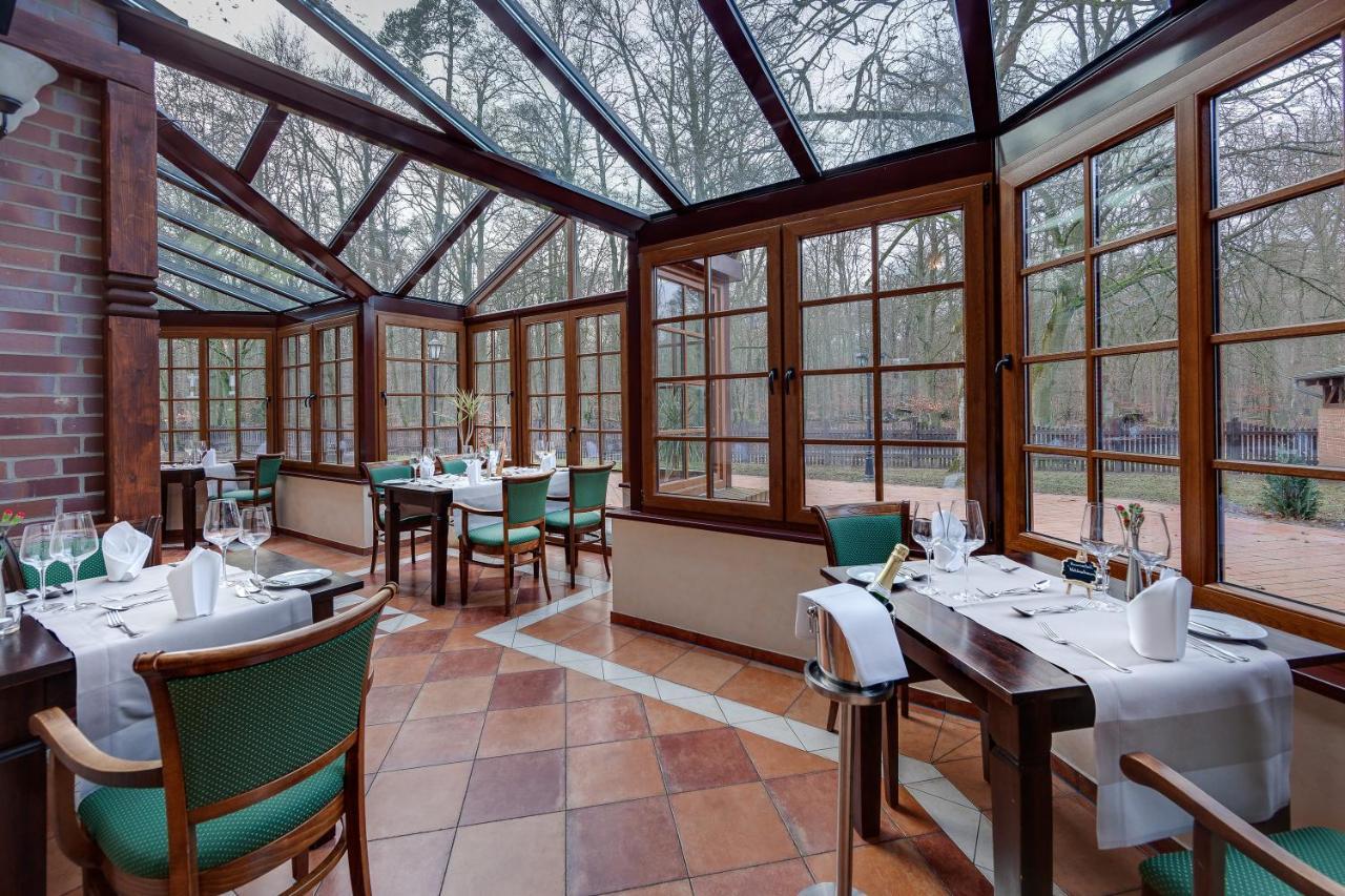 Jagdschloss Waldsee Hotel&Ferienpark Buitenkant foto