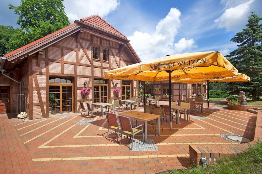 Jagdschloss Waldsee Hotel&Ferienpark Buitenkant foto