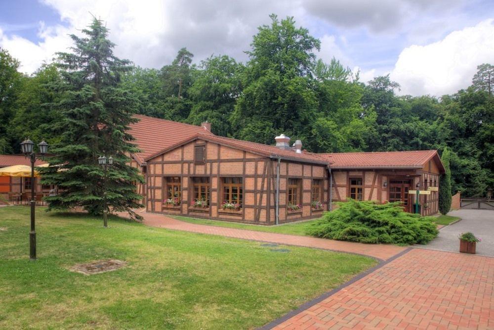 Jagdschloss Waldsee Hotel&Ferienpark Buitenkant foto