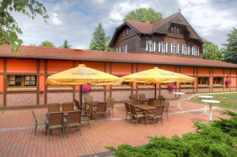 Jagdschloss Waldsee Hotel&Ferienpark Buitenkant foto