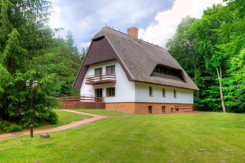 Jagdschloss Waldsee Hotel&Ferienpark Buitenkant foto